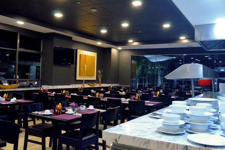 Dining 57 of 118