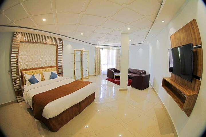 Room 7 of 45