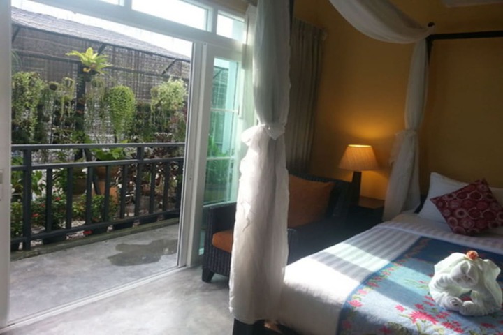 Room 82 of 124