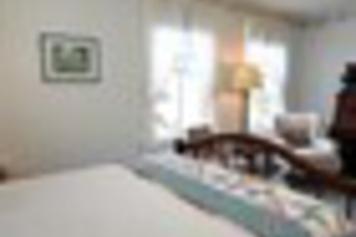 Room 50 of 162