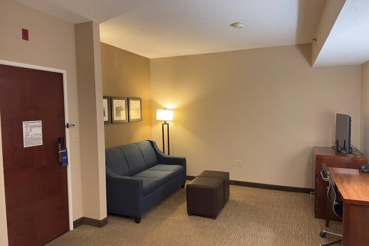 Room 31 of 77