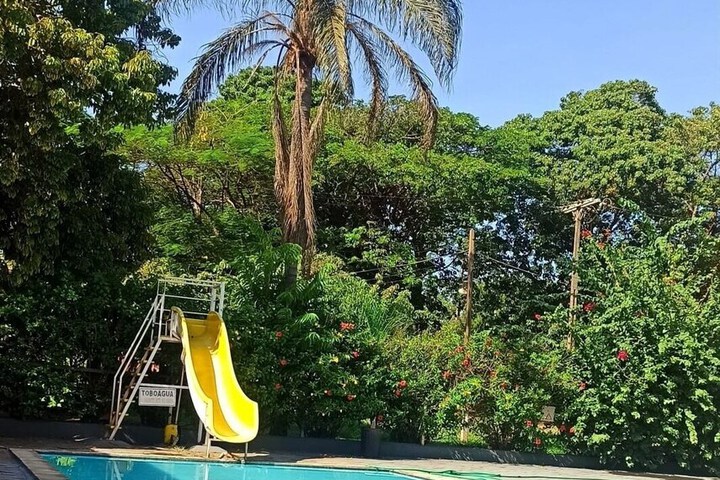 Pool 17 of 29