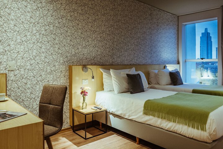 Room 7 of 57