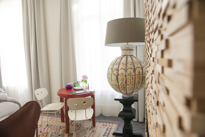 Room 14 of 20
