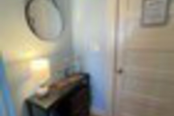 Room 68 of 297