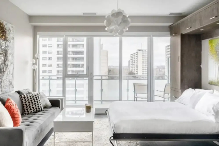 Room 2 of 11