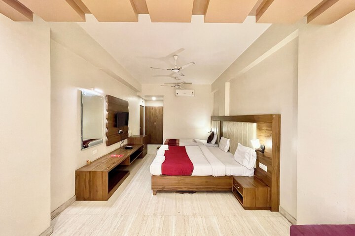 Room 6 of 41