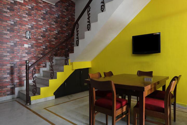 Hotel Interior 3 of 5