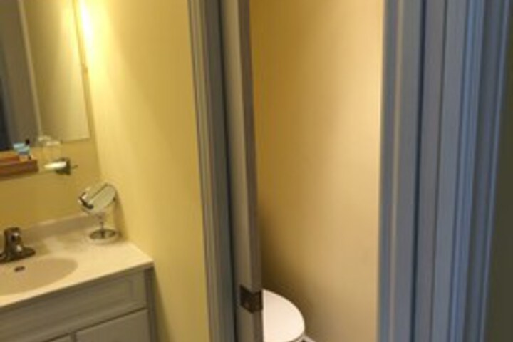 Room 100 of 111