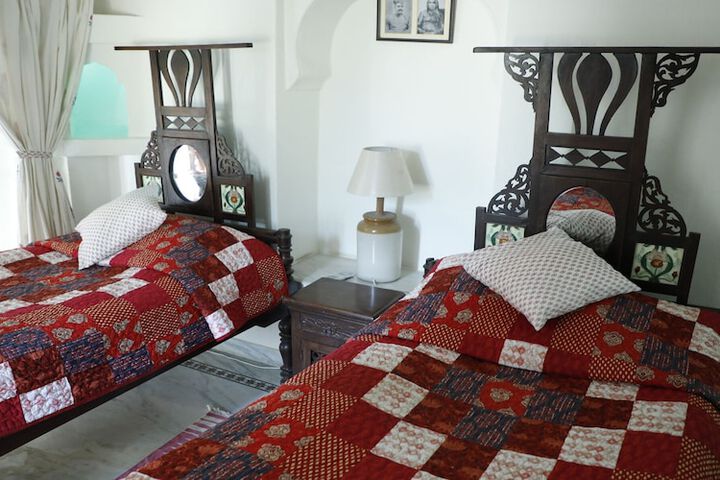 Room 5 of 27