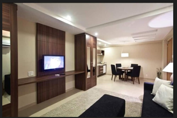 Room 17 of 32