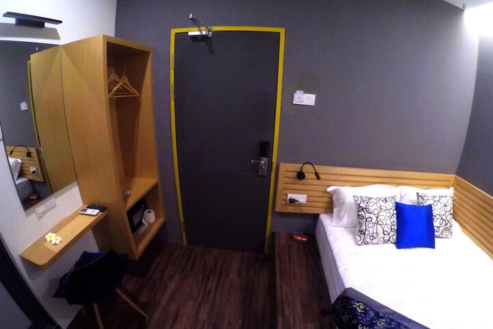 Room 11 of 47