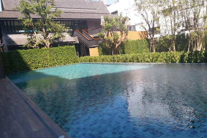 Pool 24 of 56