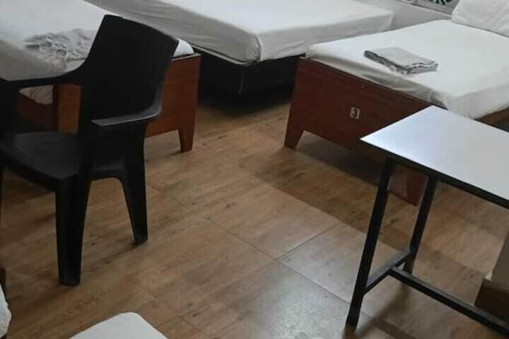 Room 29 of 63
