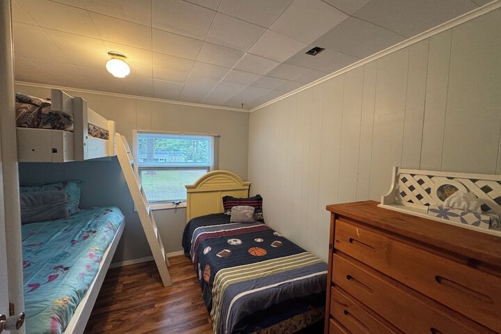 Room 77 of 115