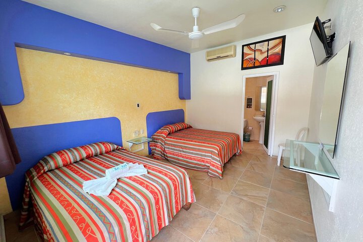 Room 2 of 11