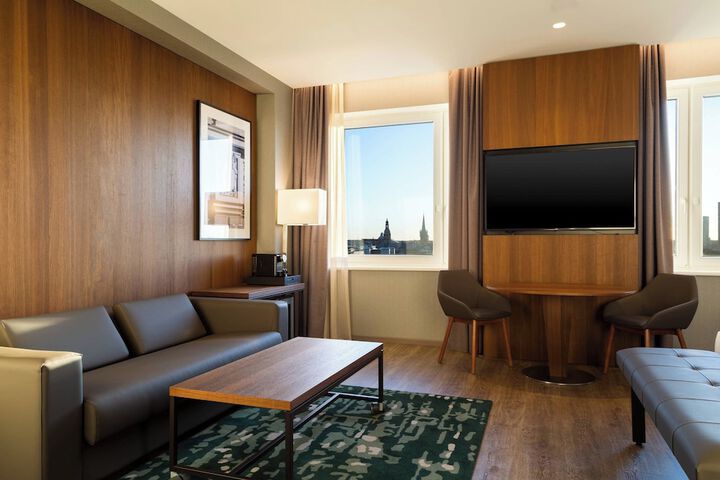 Room 11 of 54