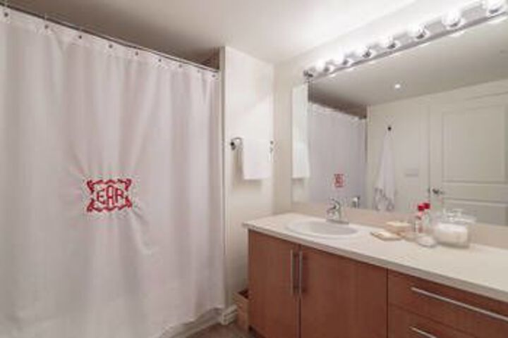 Room 2 of 23