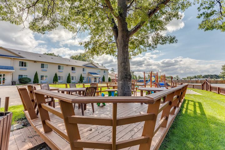 BBQ/picnic area