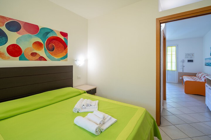 Room 25 of 122