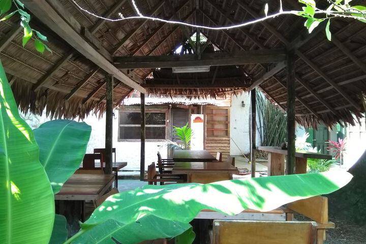 Dining 2 of 20