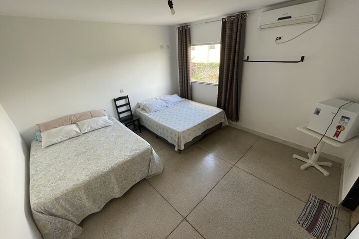 Room 25 of 43