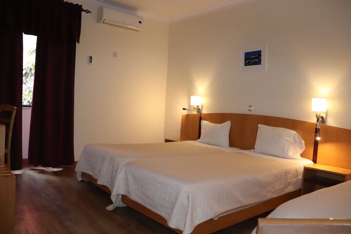 Room 30 of 113