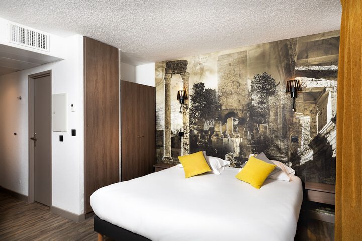 Room 14 of 55