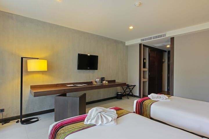 Room 13 of 59