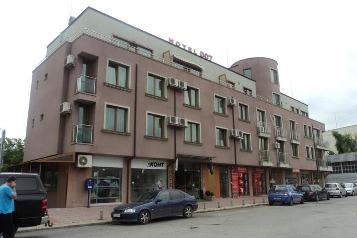 Image of Family Hotel 007 Ivan Dimitrov-Kuklata 15 Str