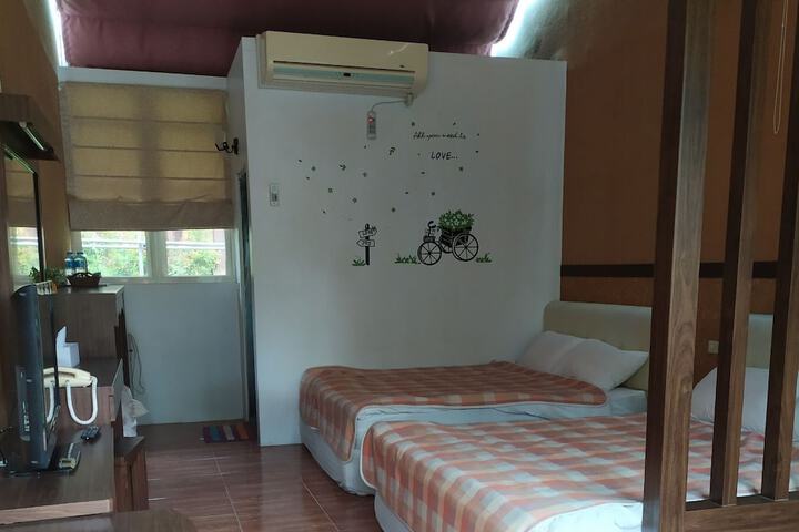 Room 15 of 25
