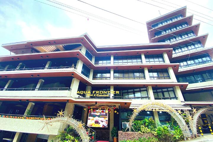 Aqua Frontier Hotel and Restaurant