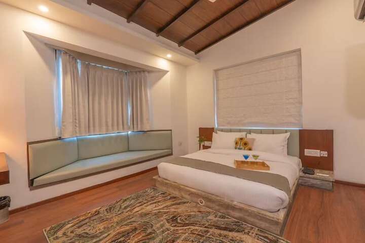Room 2 of 45