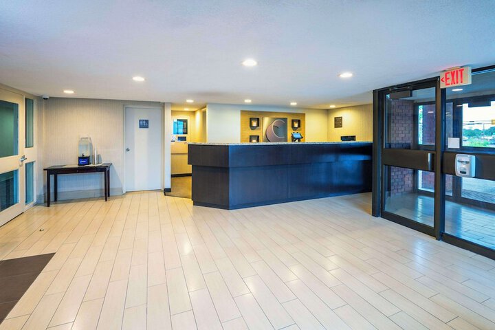 Hotel Interior 2 of 31