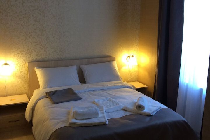 Room 16 of 57