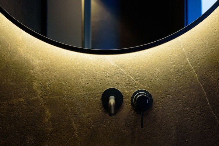 Room 66 of 108