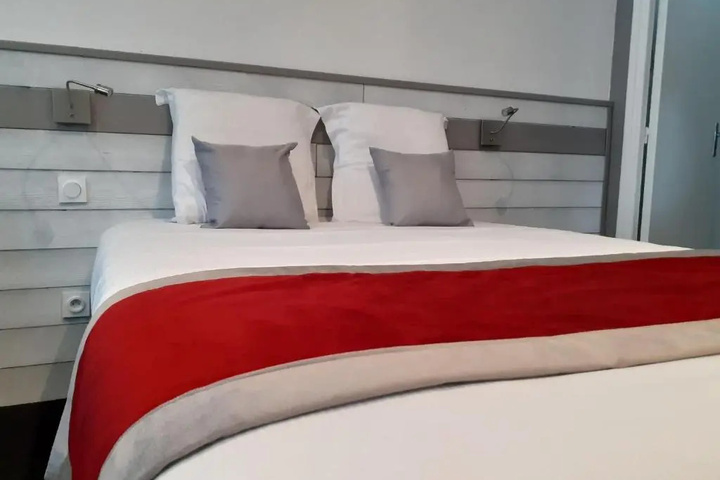 guest_rooms