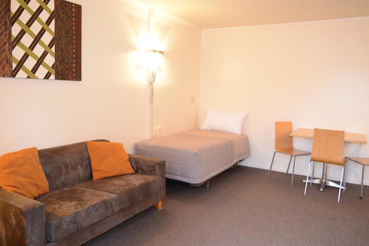 Room 18 of 52