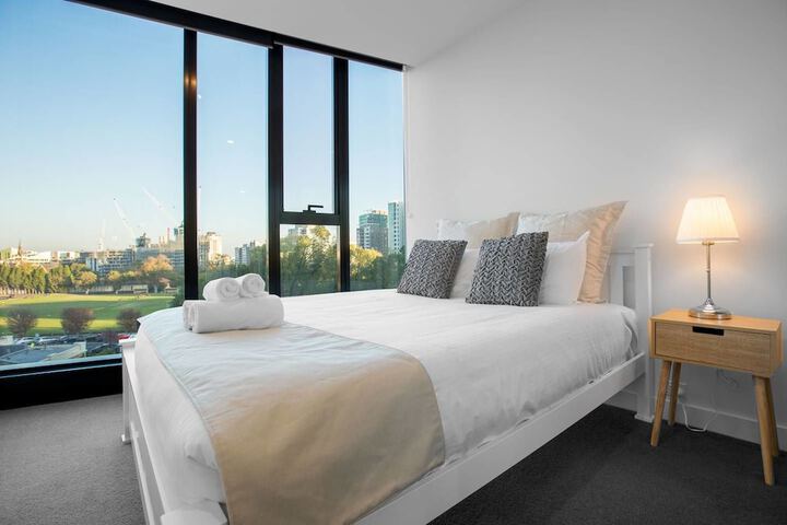 Room 2 of 24