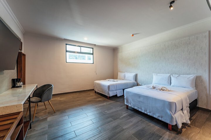 Room 21 of 70