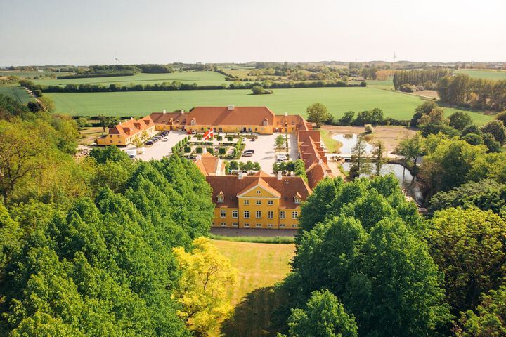 Broløkke Herregård