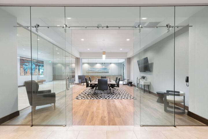 Meeting facility