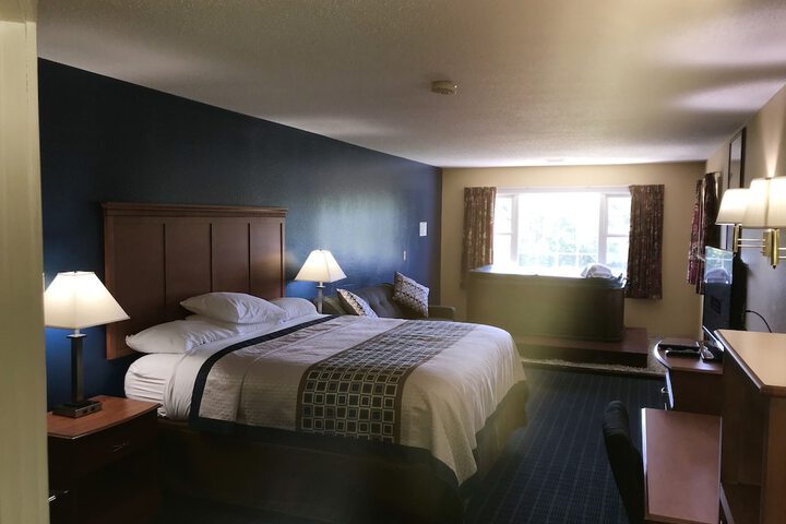 1 King Bed Mountain View (14 of 18)