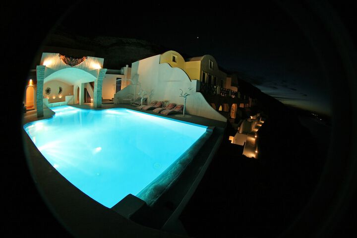 Pool 38 of 68