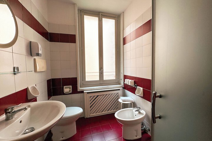 Bathroom Interior Photo