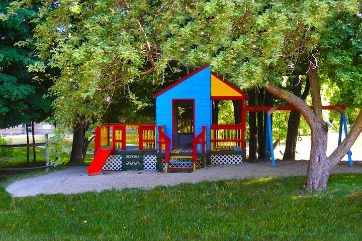 Children's play area - outdoor