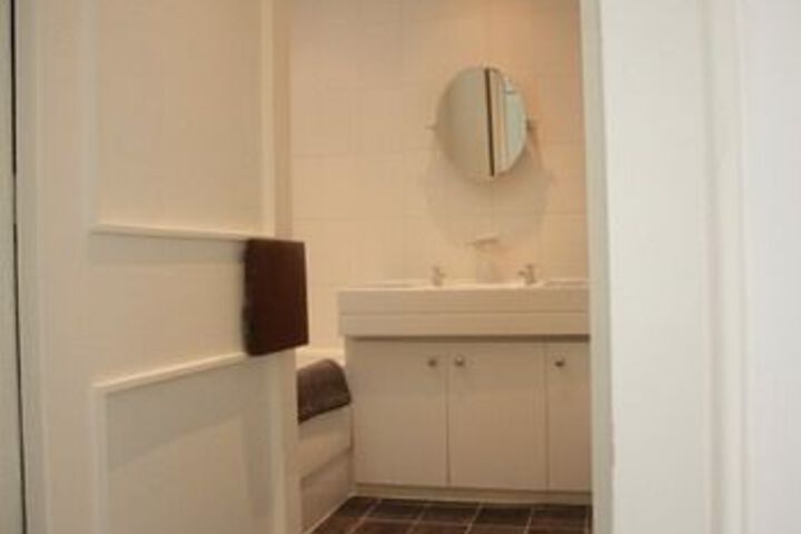 Room 3 of 15