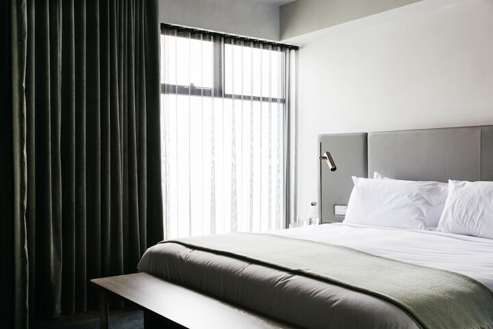 Room 9 of 41