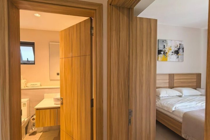 Room 35 of 118