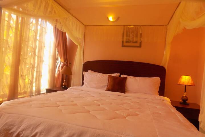 Room 22 of 86